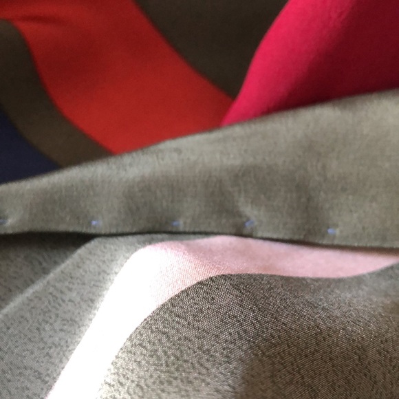 Vintage silk scarf - Picture 2 of 6